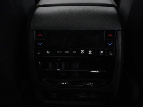 Used 2022 Jeep Grand Cherokee Summit image 51