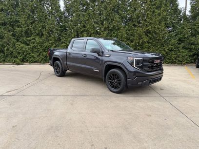 Used 2024 GMC Sierra 1500 Elevation