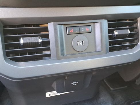 New 2026 Ford F350 Lariat w/ Chrome Package image 19