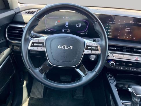 Certified 2025 Kia Telluride S AWD/4WD image 6