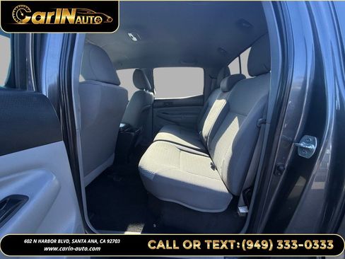 Used 2012 Toyota Tacoma PreRunner w/ Convenience Pkg RWD image 16