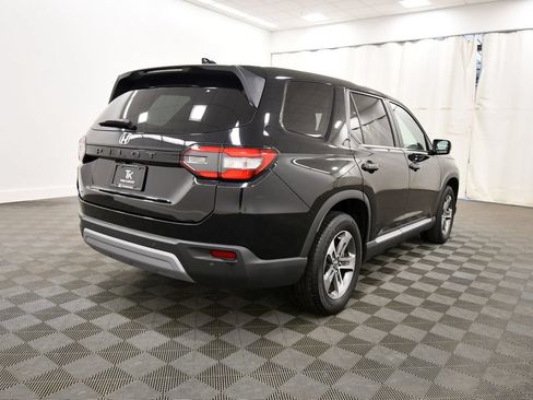 Certified 2023 Honda Pilot EX-L image 8