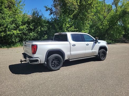 Used 2021 GMC Sierra 1500 Denali w/ Denali Ultimate Package AWD/4WD image 17