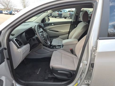 Used 2020 Hyundai Tucson SE AWD/4WD image 16