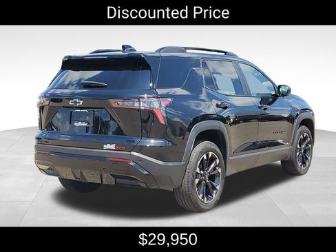 Used 2025 Chevrolet Equinox RS FWD image 3