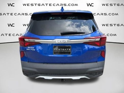 Used 2023 Kia Seltos LX AWD/4WD image 8