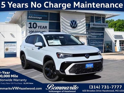 New 2026 Volkswagen Taos SE FWD image 1