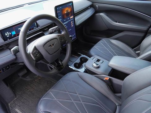 Used 2024 Ford Mustang Mach-E Select w/ Comfort Package Lite RWD image 9