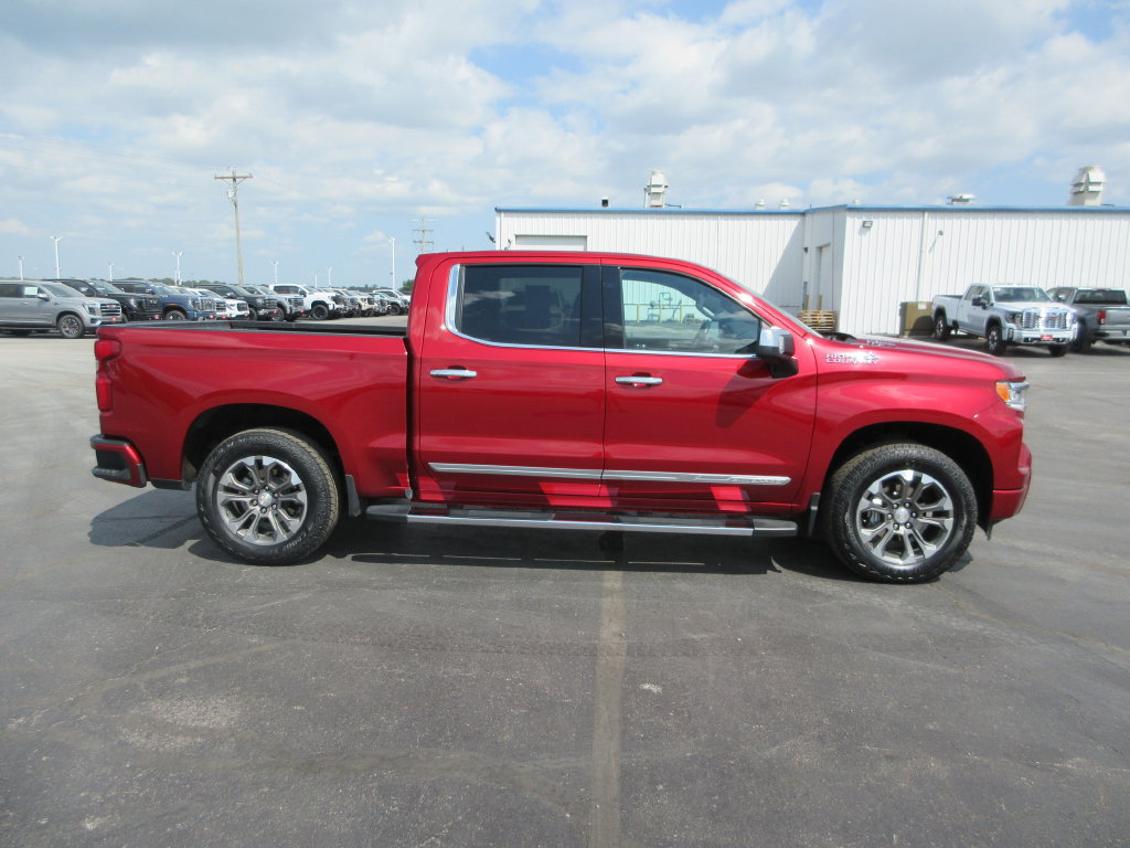 Certified 2024 Chevrolet Silverado 1500 High Country AWD/4WD image 6