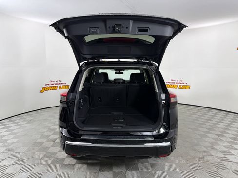 New 2026 Nissan Rogue Platinum w/ Platinum Premium Package image 5