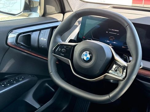 Used 2025 BMW X3 xDrive30i AWD/4WD image 14