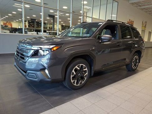 Certified 2025 Subaru Forester Premium image 3