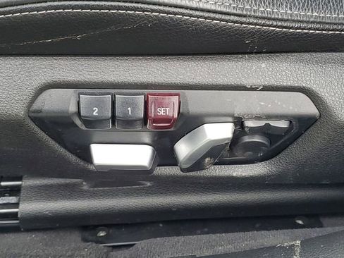 Used 2018 BMW 330i xDrive Sedan w/ Convenience Package image 7