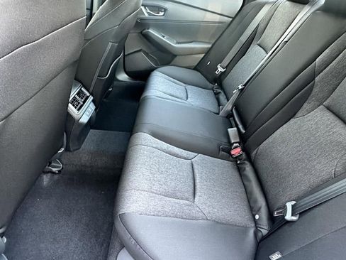 Certified 2025 Honda Accord SE image 8