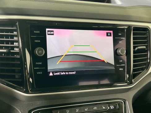 Used 2022 Volkswagen Atlas SEL image 14