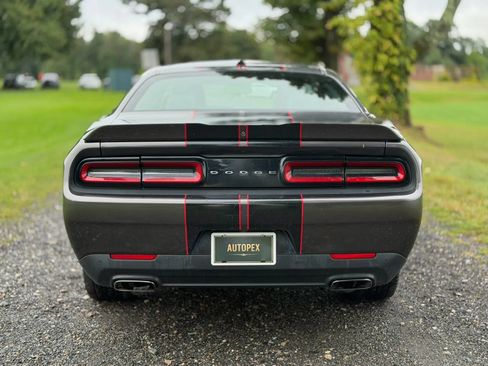 Used 2017 Dodge Challenger GT w/ Driver Convenience Group AWD/4WD image 27