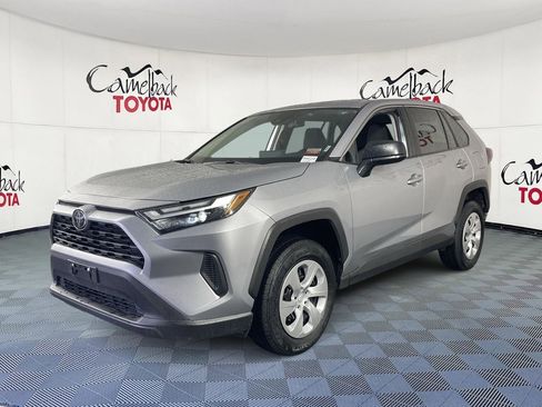 Used 2024 Toyota RAV4 LE image 2