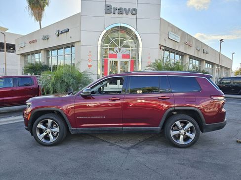Used 2021 Jeep Grand Cherokee L Limited image 4