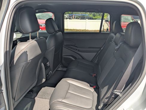 New 2026 Jeep Cherokee Limited AWD/4WD image 12