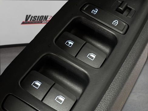 New 2026 Hyundai Venue SE image 23