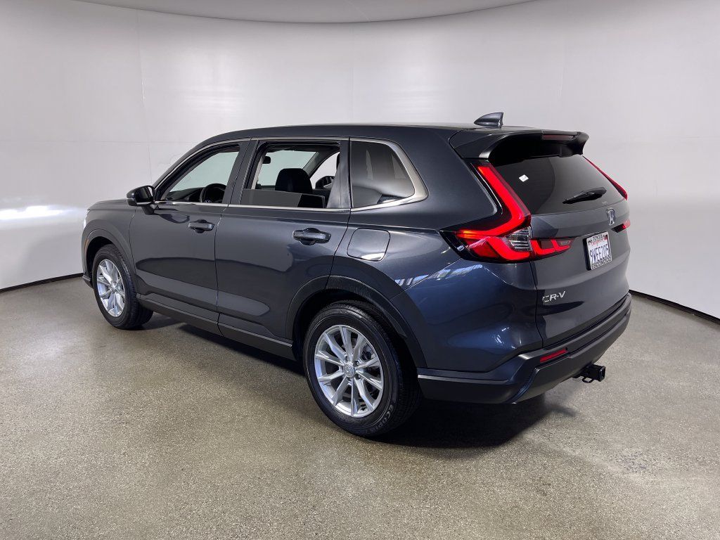 Used 2024 Honda CR-V EX image 5