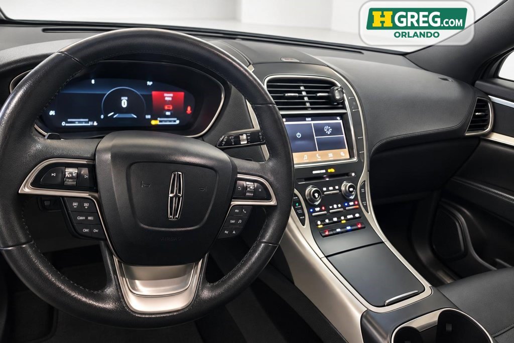 Used 2019 Lincoln Nautilus FWD image 14