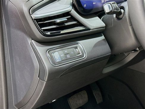 New 2026 Buick Enclave Sport Touring w/ Power Package image 10