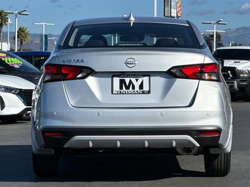 New 2025 Nissan Versa SV image 5