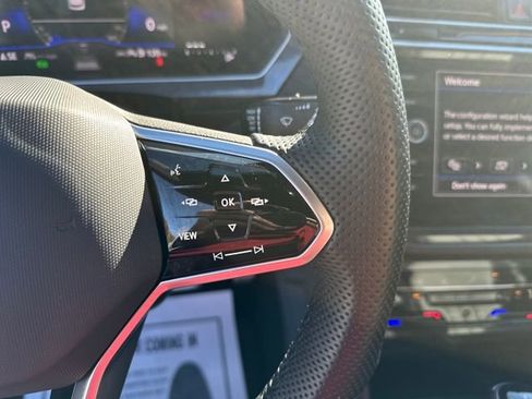 Certified 2024 Volkswagen Tiguan SE R-Line image 19