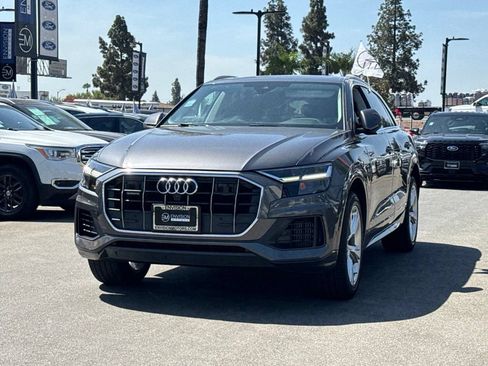 Used 2019 Audi Q8 Premium Plus w/ Premium Plus AWD/4WD image 5