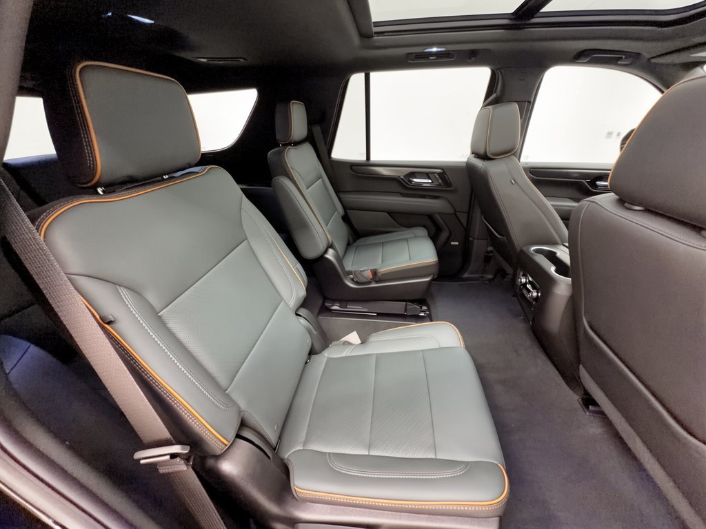Used 2026 GMC Yukon AT4 AWD/4WD image 29