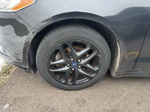 Used 2013 Ford Fusion SE image 16