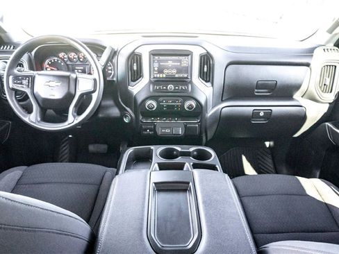 Used 2024 Chevrolet Silverado 1500 Custom w/ Turbomax Blackout Package image 28