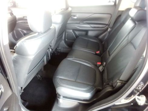 Used 2020 Mitsubishi Outlander SEL FWD image 16