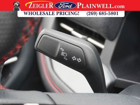 Used 2025 Ford Explorer ST-Line w/ ST-Line Street Pack image 24