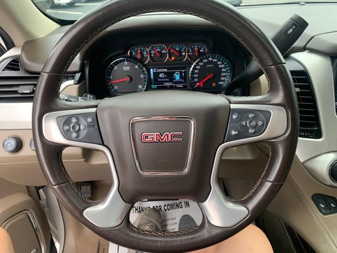 Used 2020 GMC Yukon SLT w/ Open Road Package AWD/4WD image 8