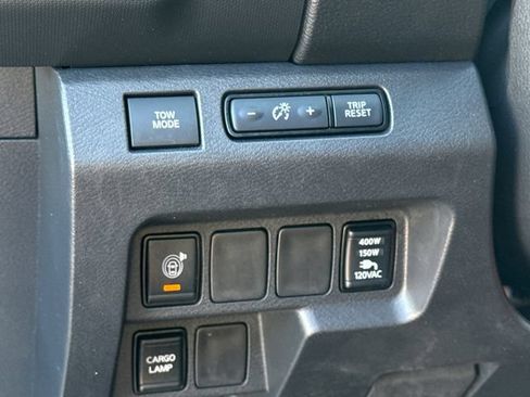 Used 2016 Toyota 4Runner SR5 Premium RWD image 21