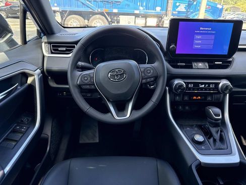 Used 2023 Toyota RAV4 XSE image 17