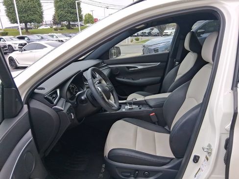 Certified 2023 INFINITI QX55 Luxe w/ Cargo Package AWD/4WD image 24