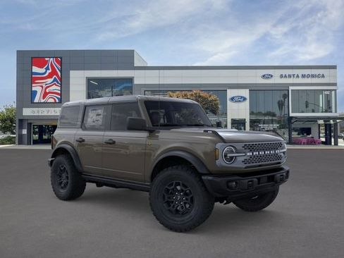 New 2026 Ford Bronco Badlands AWD/4WD image 7