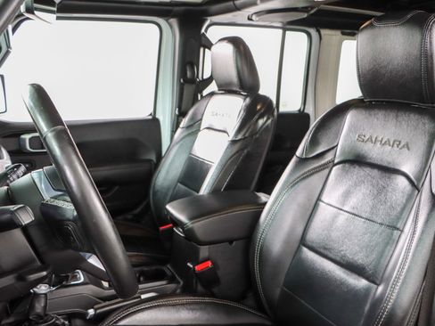 Used 2021 Jeep Wrangler Unlimited Sahara w/ Cold Weather Group image 24