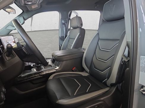 Used 2024 Chevrolet Silverado 1500 RST w/ Convenience Package II image 14