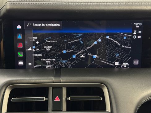 Used 2020 Porsche Taycan image 28