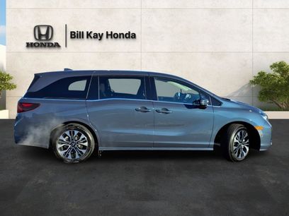 Used 2025 Honda Odyssey Elite