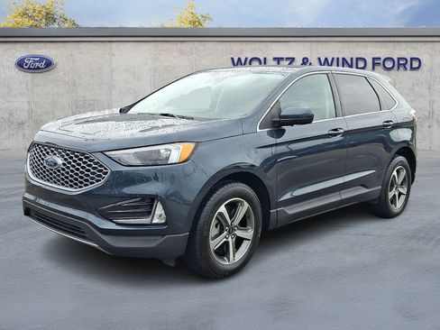 Used 2024 Ford Edge SEL w/ Convenience Package AWD/4WD image 3