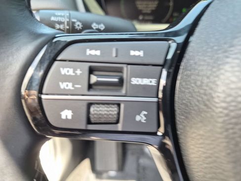 Used 2025 Honda Civic Sport image 19