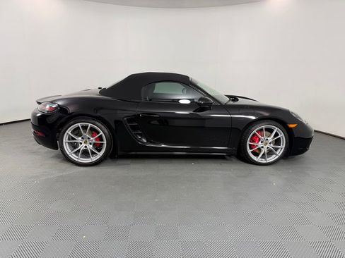 Certified 2025 Porsche 718 Boxster S RWD image 8