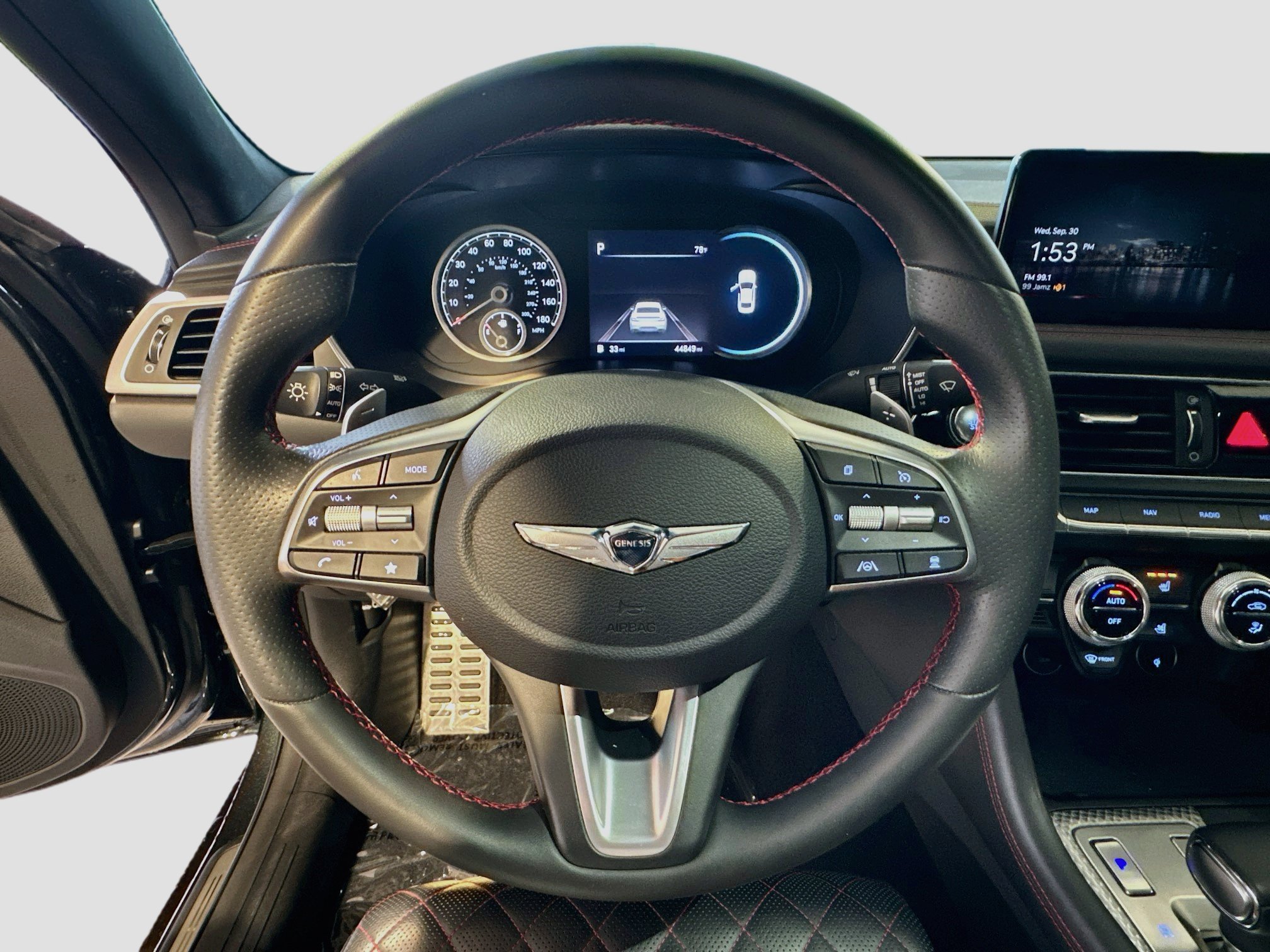 Used 2023 Genesis G70 3.3T w/ Sport Prestige Package RWD image 11