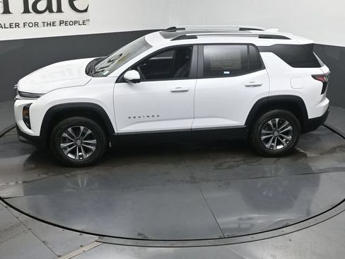 New 2027 Chevrolet Equinox LT w/ Convenience Package II FWD image 36