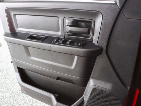 Used 2014 RAM 1500 Express image 23